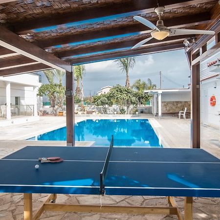 Papas Family Villa Paralimni Luaran gambar