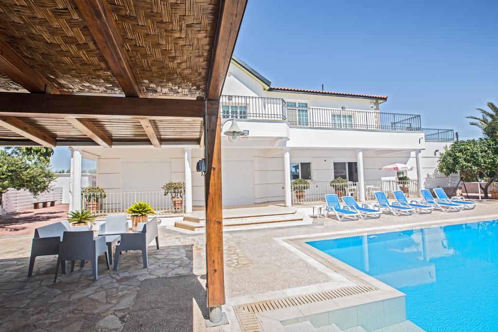 Papas Family Villa Paralimni Luaran gambar