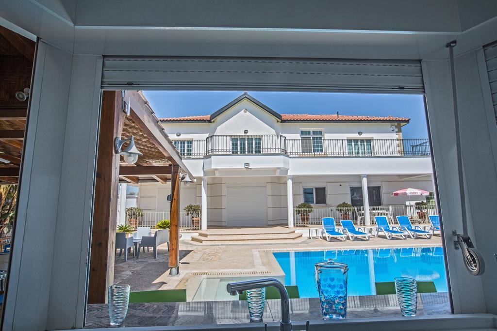 Papas Family Villa Paralimni Luaran gambar
